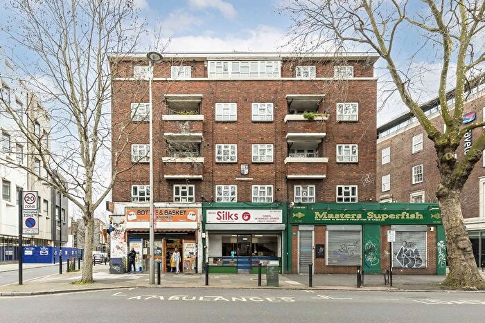 3 Bedroom Flat To Rent In Gray Street, Gray Street, SE1