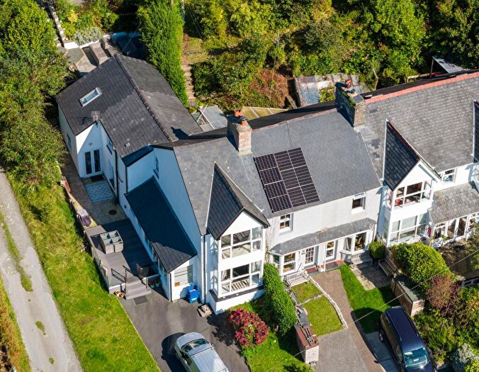 5 Bedroom Semi Detached House For Sale In Aberdovey, LL35