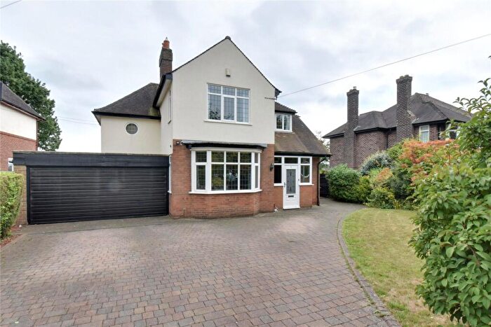 4 Bedroom Detached House For Sale In Lees Lane, Northallerton, North Yorkshire, DL7