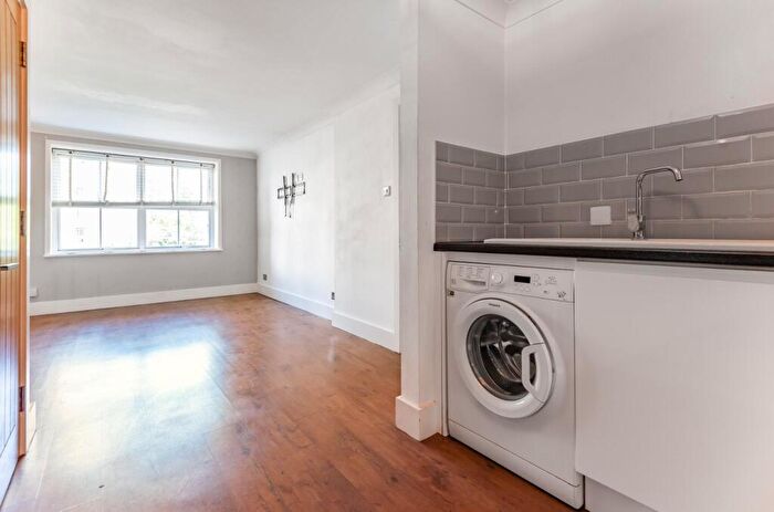 1 Bedroom Apartment For Sale In Waterside Place, Sheering Lower Road, Sawbridgeworth, Hertfordshire, CM21