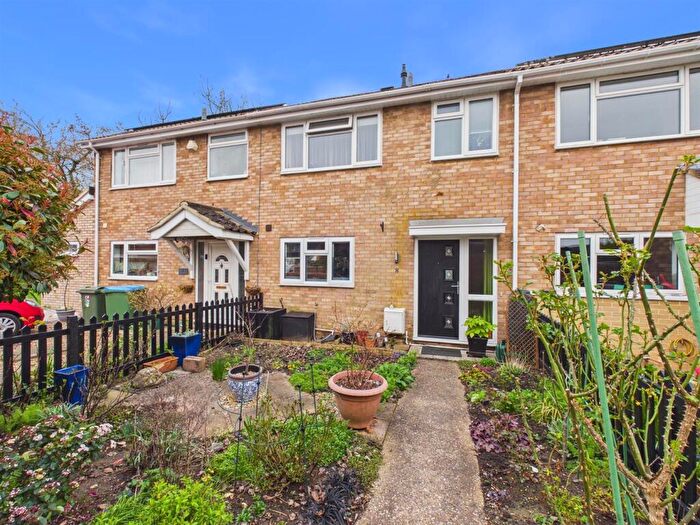 2 Bedroom Terraced House For Sale In Tamar Close, Hawkslade, Aylesbury, HP21