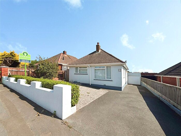 2 Bedroom Bungalow For Sale In Rivermead Avenue, Exmouth, Devon, EX8