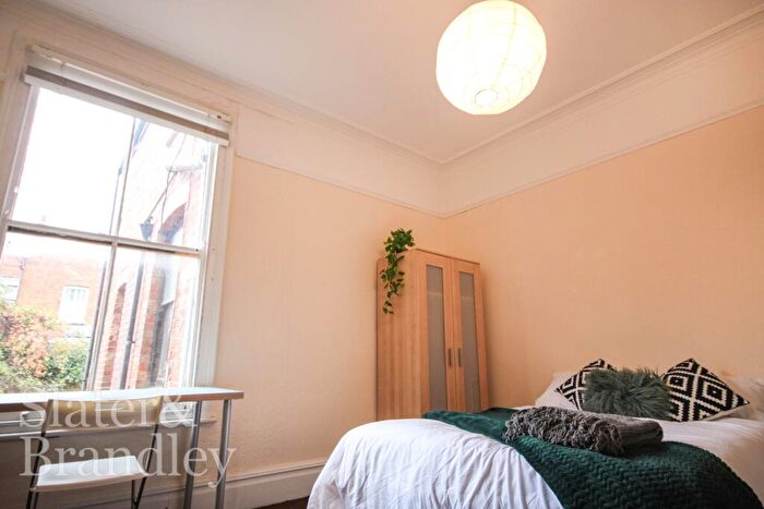 1 Bedroom Terraced House To Rent In Musters Road, West Bridgford, Nottingham, Nottinghamshire, NG2