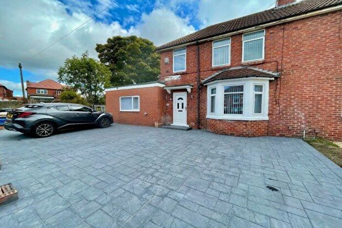 5 Bedroom Semi-Detached House To Rent In Adair Avenue, Newcastle Upon Tyne, NE15