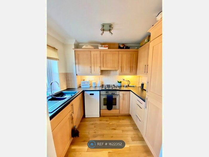 1 Bedroom Maisonette To Rent In Vears Lane, Colden Common, Winchester, SO21