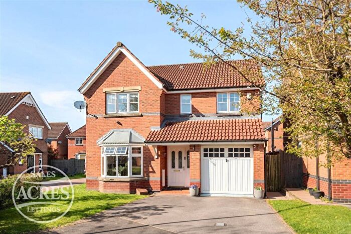 4 Bedroom Detached House For Sale In Hobhouse Close, Great Barr, Birmingham, B42
