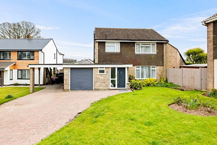 4 Bedroom Detached House For Sale In Hazling Dane, Shepherdswell, Dover, CT15