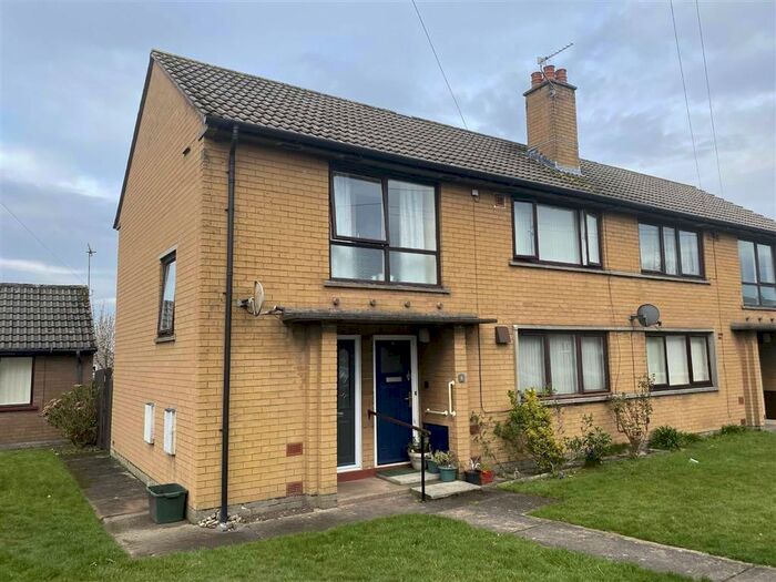 1 Bedroom Flat To Rent In Hallin Crescent, Carlisle, CA2