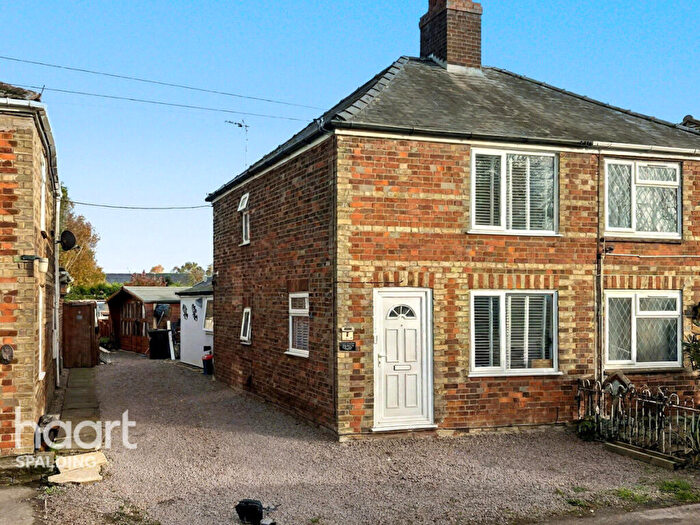 2 Bedroom Semi-Detached House For Sale In River Lane, Spalding, PE12