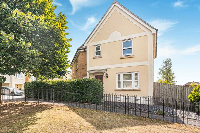 3 Bedroom Semi-Detached House For Sale In Darwin Crescent, Torquay, TQ2