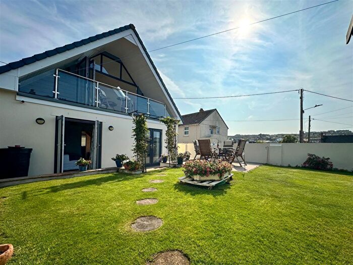 4 Bedroom Detached House For Sale In Modern Home Near Village Centre, Porthleven, TR13