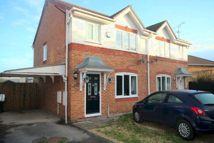 3 Bedroom Semi-Detached House For Sale In Cledwen Road, Chester, CH4