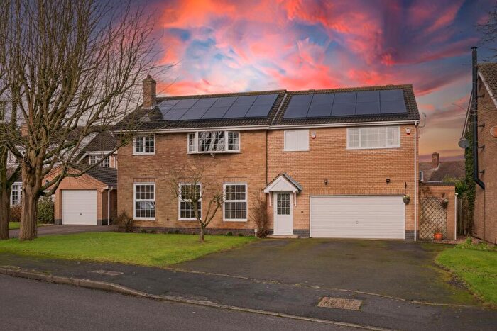 6 Bedroom Detached House For Sale In Welcome To The Substantial Windsor Road In Waltham, LE14