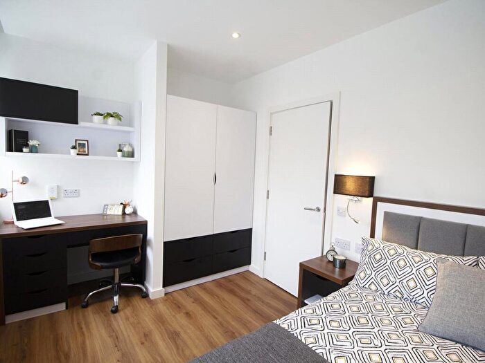 2 Bedroom Apartment To Rent In Apt, Gravity Residence #, L2