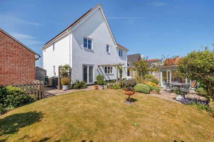 4 Bedroom Detached House For Sale In Beckers View, Wenhaston, Halesworth, IP19