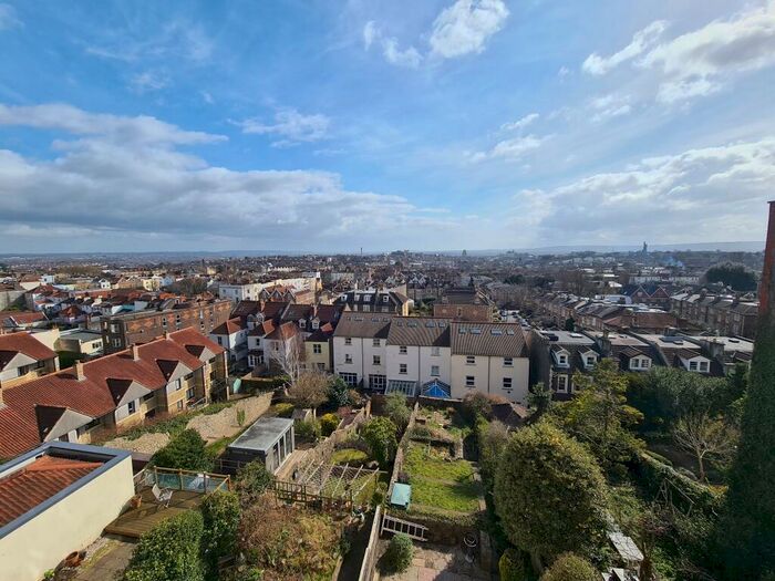 1 Bedroom Flat To Rent In Upper Belgrave Road, Clifton, Bristol, BS8