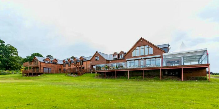 1 Bedroom Property For Sale In AB34, Aboyne, Aberdeenshire