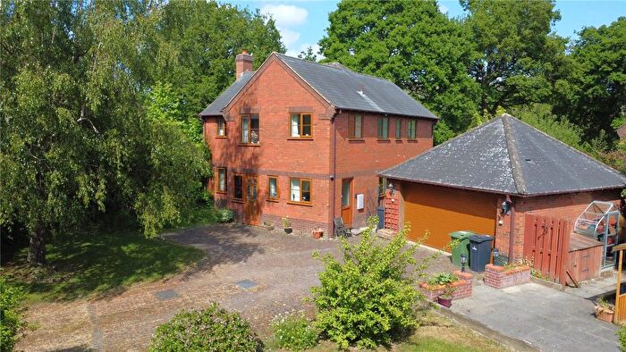 4 Bedroom Detached House For Sale In Withy Avenue, Forden, Welshpool, Powys, SY21