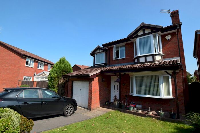 4 Bedroom Detached House To Rent In Home Farm Avenue, Macclesfield, SK10