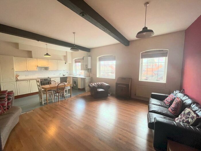 2 Bedroom Apartment To Rent In The Rafters, Radford Road, Nottingham, NG7