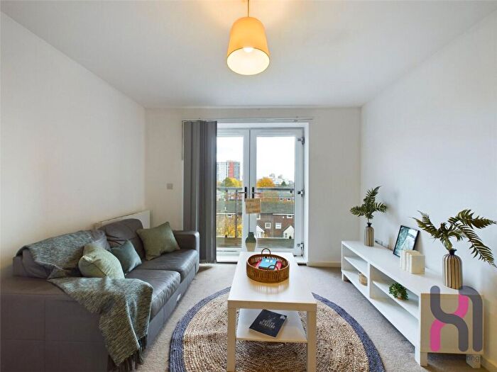 1 Bedroom Flat To Rent In Elmira Way, Spinner House, M5