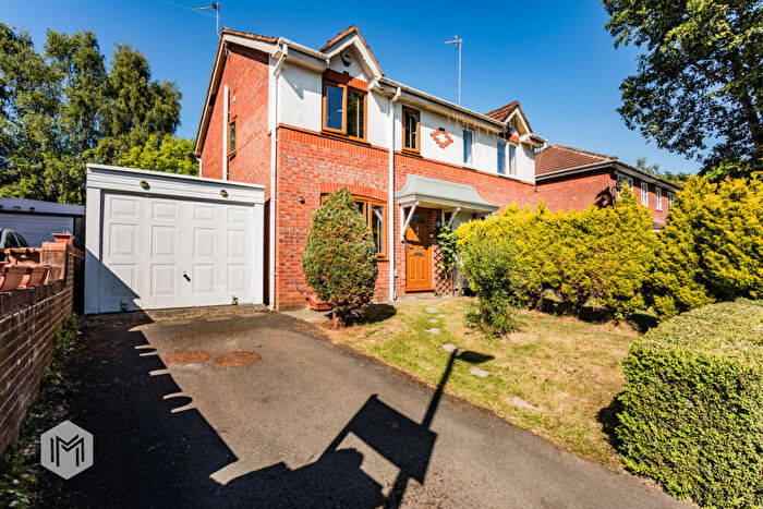 2 Bedroom Semi-Detached House For Sale In Courtyard Drive, Worsley, Manchester, Greater Manchester, M28