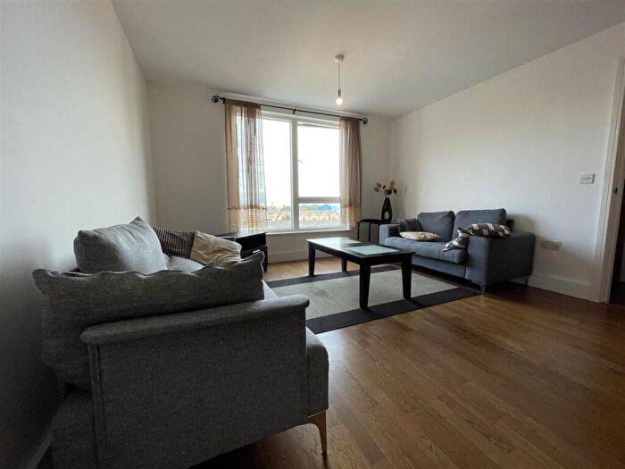2 Bedroom Apartment To Rent In Falcon Drive, Cardiff, CF10