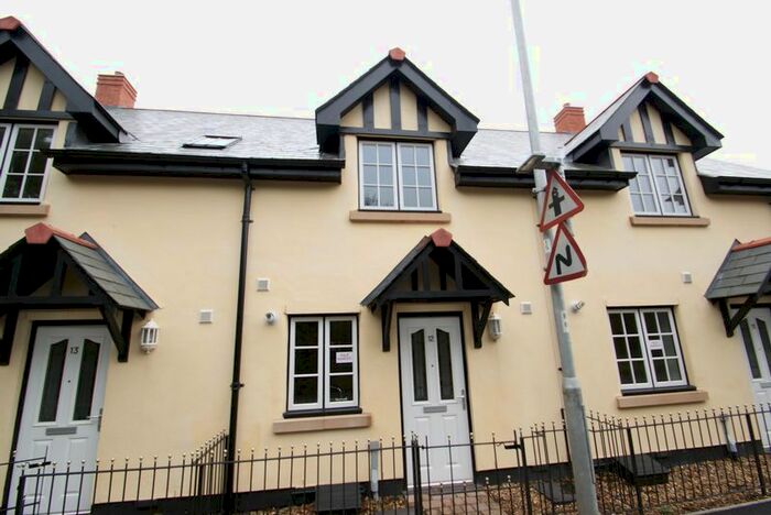 2 Bedroom Terraced House To Rent In Broadclyst, Exeter, EX5