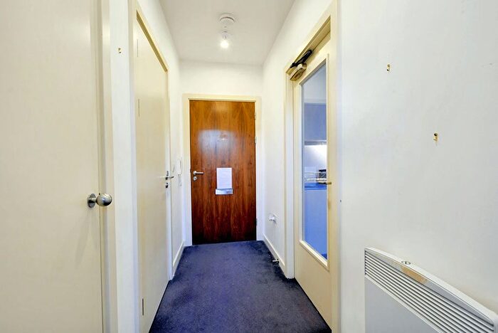 1 Bedroom Flat To Rent In Springfield Mill, Sandiacre, Derbyshire, NG10