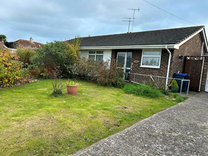 2 Bedroom Bungalow To Rent In Milton Close, Lancing, BN15
