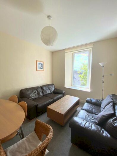 5 Bedroom Flat To Rent In Clerk Street, Newington, Edinburgh, EH8