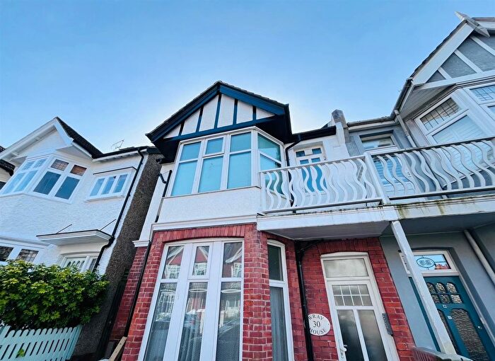 1 Bedroom Flat To Rent In Lyndhurst Road, Hove, BN3