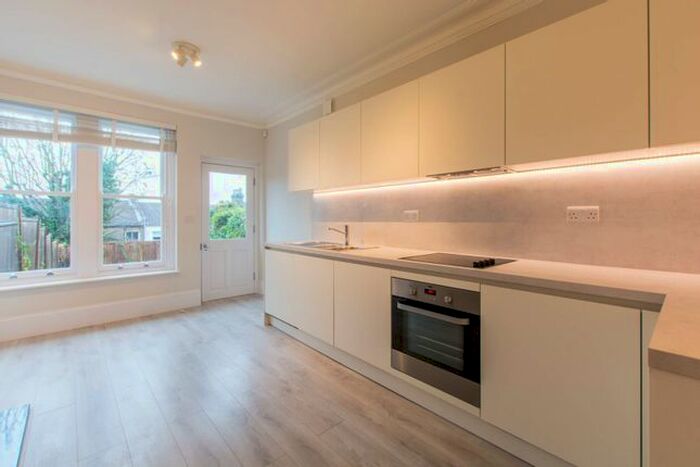 5 Bedroom Property To Rent In Harberton Road, Whitehall Park, London, N19