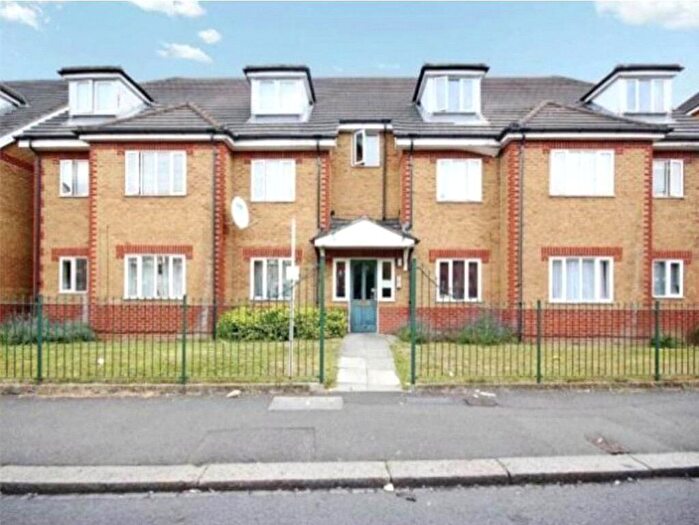 1 Bedroom Flat To Rent In Westbury Road, London, E17