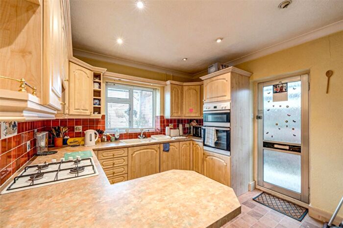 2 Bedroom Bungalow For Sale In Cranleigh Road, Worthing, West Sussex, BN14