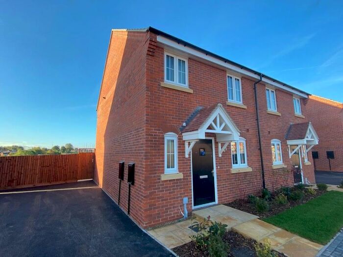 3 Bedroom Semi-Detached House To Rent In Cranesbill Close, Hackwood Grange, Mickleover, Derby, DE3