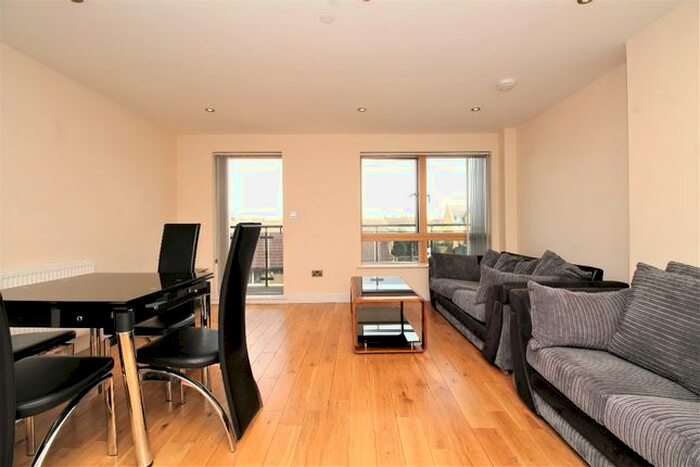 2 Bedroom Flat To Rent In Shirley Street, Canning Town, E16