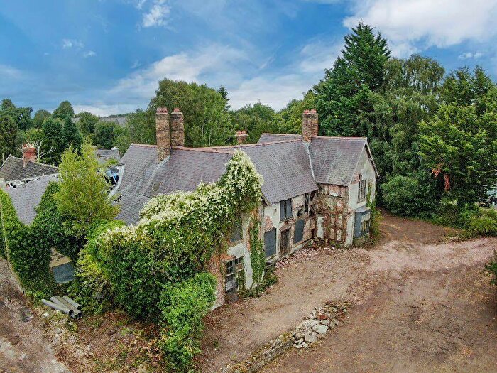 4 Bedroom Detached House For Sale In Plas Newydd, Pont Adam, Ruabon, Wrexham, LL14