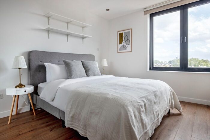 Studio To Rent In Cromwell Road, London, SW7