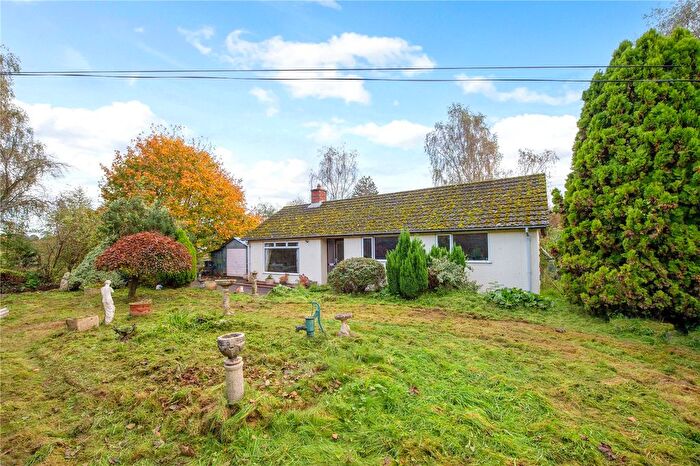 3 Bedroom Bungalow For Sale In Ombersley, Droitwich, Worcestershire, WR9