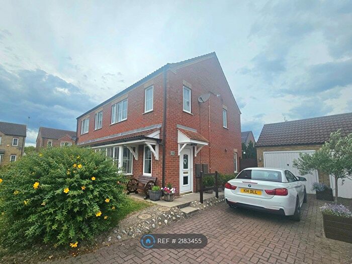 3 Bedroom Semi-Detached House To Rent In Wygate Road, Spalding, PE11