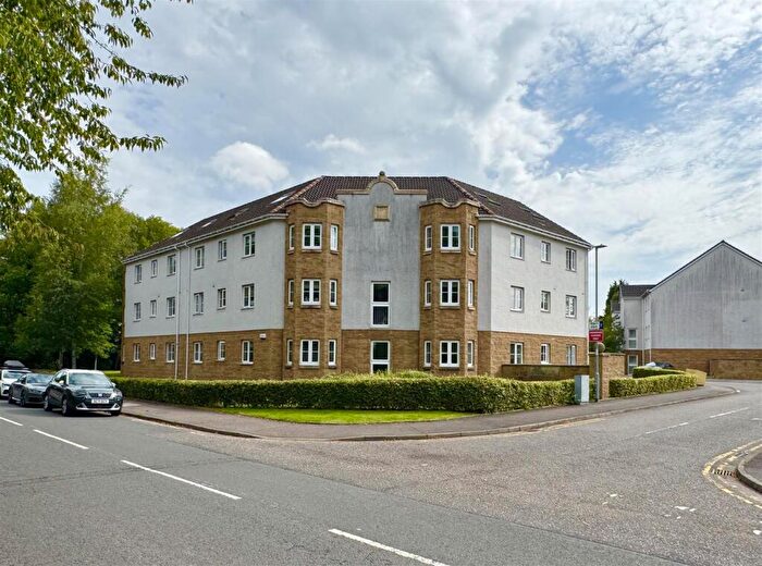 3 Bedroom Flat For Sale In Trinity Drive, Uddingston, Glasgow, G71