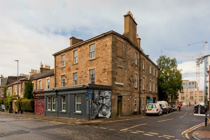 5 Bedroom Flat To Rent In Lower Gilmore Place, Bruntsfield, Edinburgh, EH3