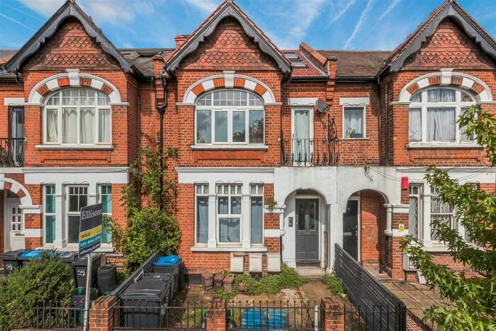 1 Bedroom Flat To Rent In Kingston Road, London, SW20