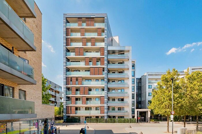 2 Bedroom Flat For Sale In Albert Road, Kilburn Park, NW6