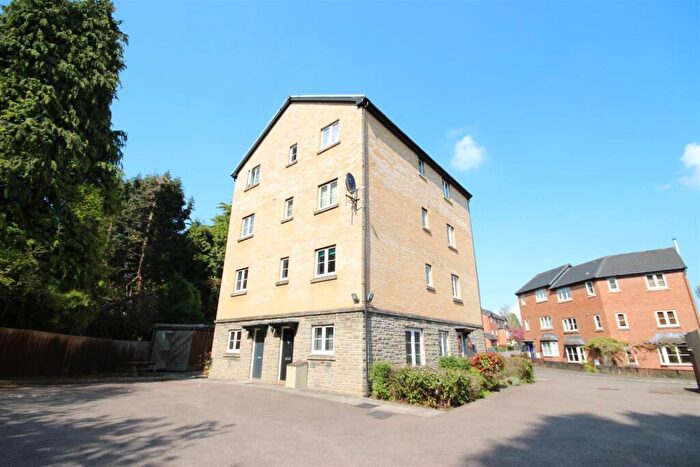 Studio For Sale In Whitworth Square, Cardiff, CF14