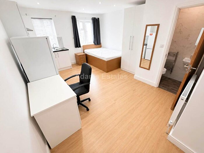 Studio To Rent In Upper Crown Street, Reading, RG1