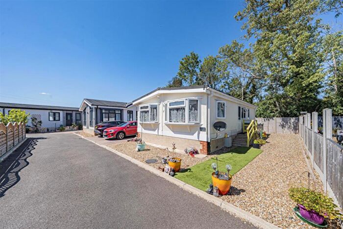 2 Bedroom Park Home For Sale In Cranbourne Hall Park, Winkfield, Windsor, SL4