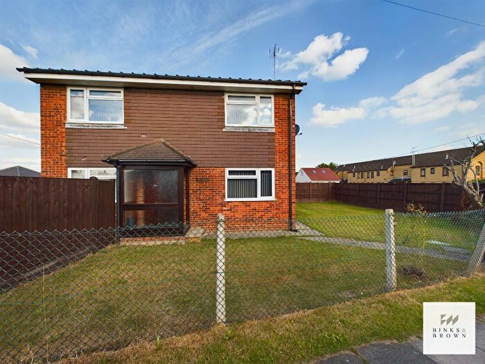 4 Bedroom Detached House To Rent In Springhouse Road, Corringham, Essex, SS17