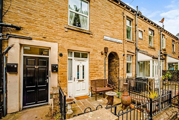 2 Bedroom Apartment To Rent In Wakefield Road, Sowerby Bridge, HX6